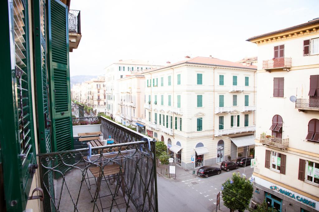 And 5 Terre Apartment *